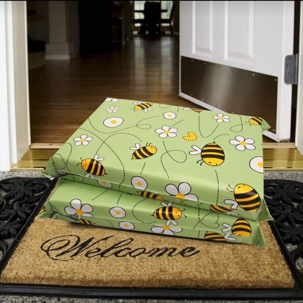 Set of 20 10x13 Bee Print Poly Mailers Waterproof Self-Seal Shipping Envelopes - Picture 4 of 4